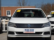 大众爆发了！这车比轩逸气派，12万开出30万的档次，买英朗后悔了