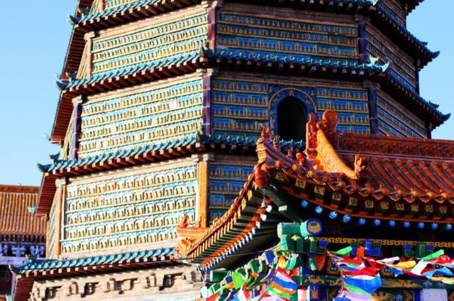 中国最清凉中国，被称为“华北屋脊”，更是世界闻名的佛教道场