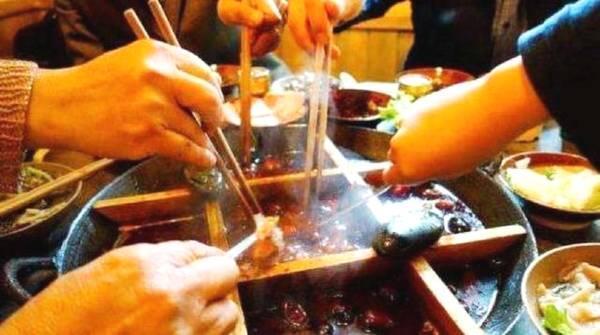 胃病了“一哭二闹”，坚持吃3种养胃食物，比胃药还厉害