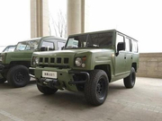 新款北汽勇士曝光，车标换骏马，颜值不输奔驰大G