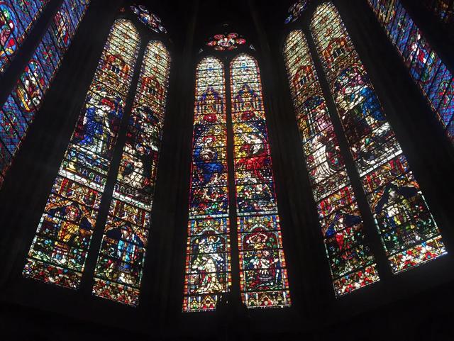 梅斯，大教堂内部夏加尔老练童趣，真实梦幻的彩色玻璃