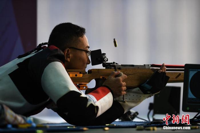 第七届世界军人运动会军事五项比赛开赛第七届世界军人运动会军事五项比赛开赛