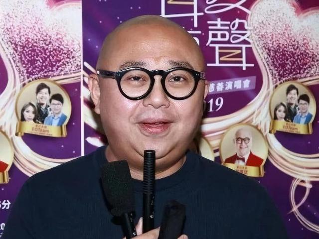 获老婆豪掷百万庆生！TVB金牌主持直言感动：能娶到她是我的福气