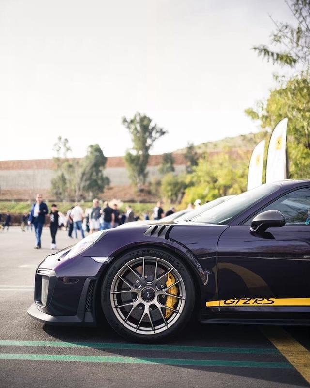 保时捷911 GT2RS