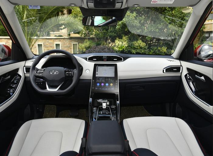 同级SUV的感性另类！全新现代ix25将于10月30日上市！