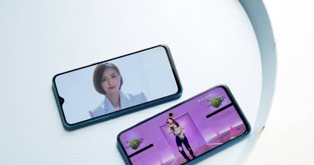 四摄千元机大作战！OPPO K5遇上华为nova 5i，谁性价比更高