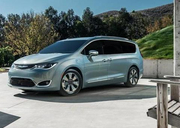 这才是居家出行的好选择，轴距超3米油耗不到2升，还是进口车