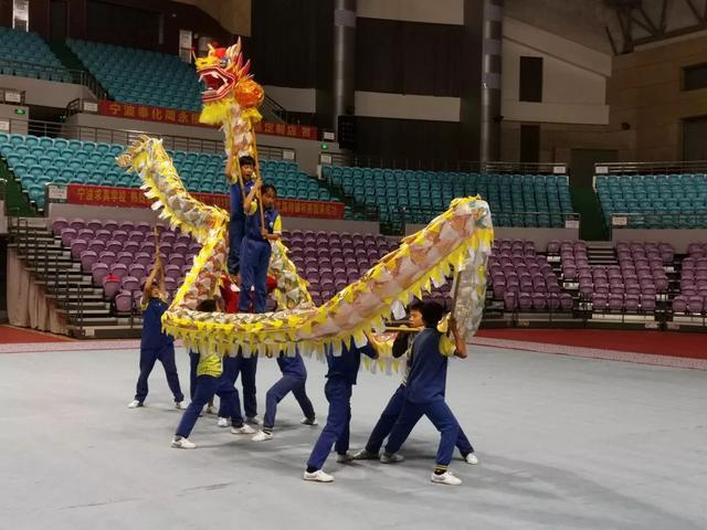 北京市顺义区马坡第二小学舞龙队参加全国青少年舞龙舞狮锦标赛