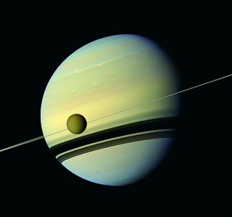 土卫六“很富”：湖泊里盛满液态甲烷