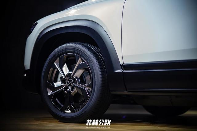 2019东京车展报道 实拍马自达电动SUV MX-30