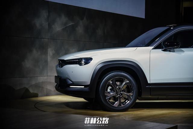 2019东京车展报道 实拍马自达电动SUV MX-30