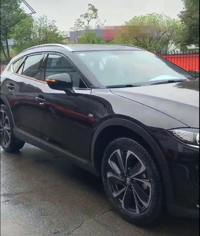 2020款马自达CX-4抵店实拍，外观更精致，配国六2.0L/2.5L发动机