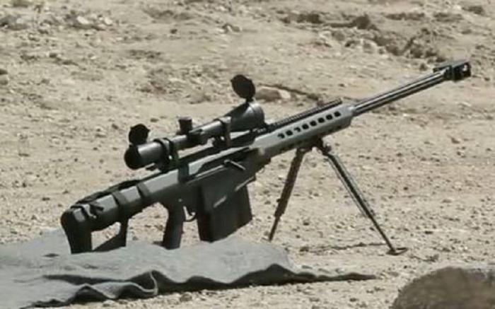 德国HK417突击步枪，采用半透明弹匣，装备多国特种部队