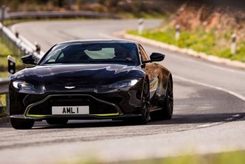 最便宜的“007座驾”阿斯顿·马丁V8 Vantage,配奔驰AMG发动机