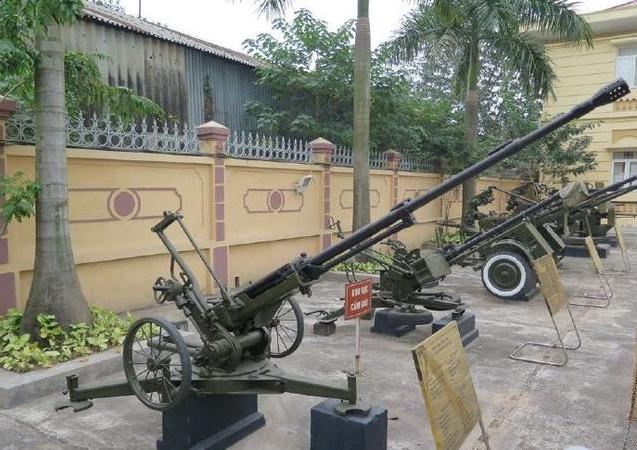 71式20mm高射炮，为越南量身定做的武器，应对越战中美军的直升机