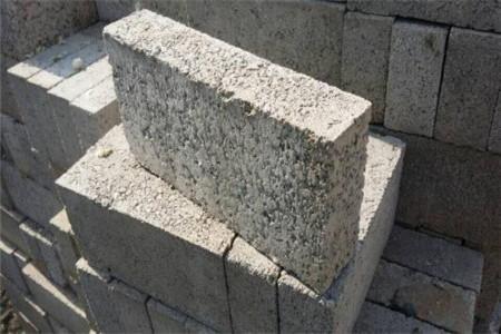 一立方混凝土多少吨？混凝土强度和等级不同，重量竟然完全不一样