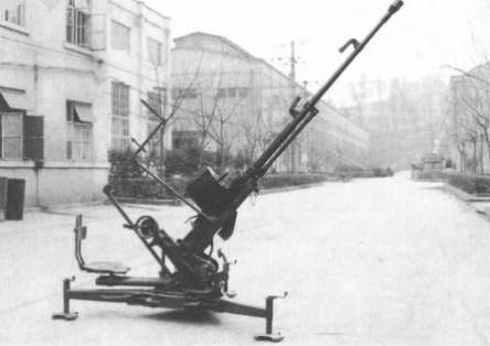 71式20mm高射炮，为越南量身定做的武器，应对越战中美军的直升机