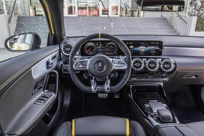 Mercedes-AMG A45 S 0-100 实测只需要3.9秒！