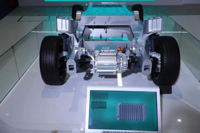 进博会上的汽车新能源：爱驰的甲醇高温重整制氢燃料电池