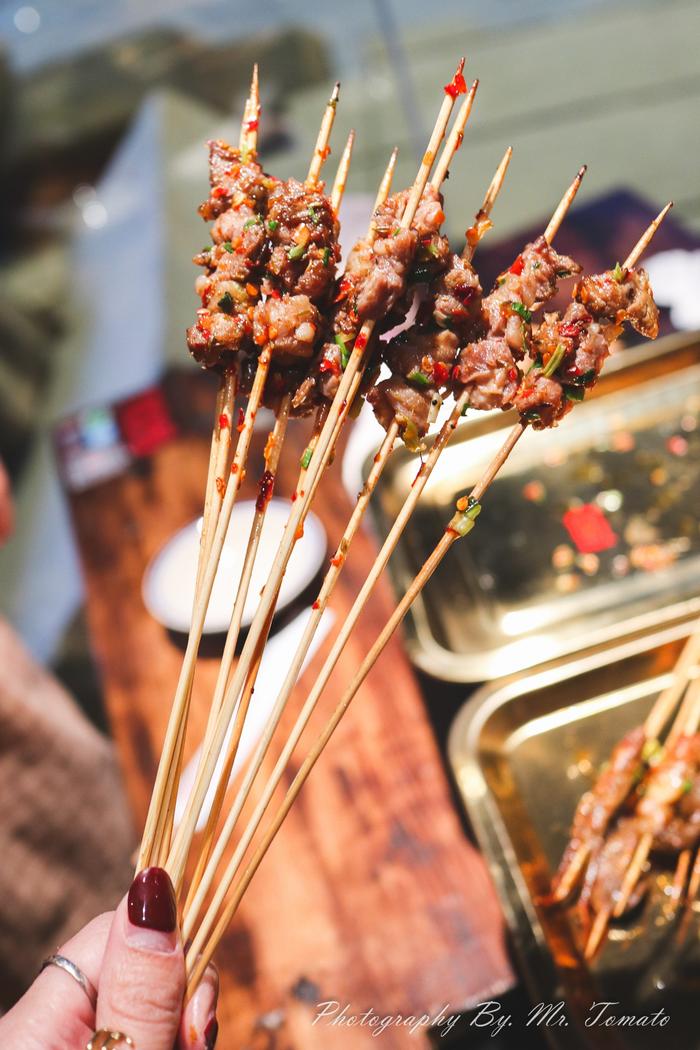 黄鸭叫、烤牛油，长沙网红烧烤落户厦门，王思聪和范冰冰也来过