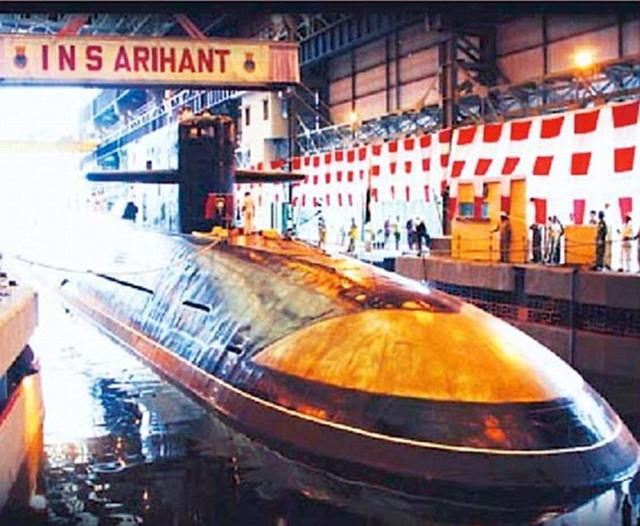 印度研发K-4潜射弹道导弹，射程增加5倍，一艘潜艇最多载8枚