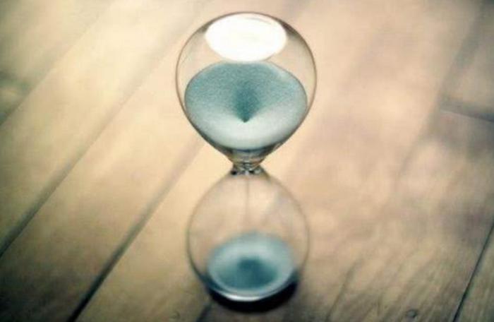 科学家发现“时间扭曲”现象，爱因斯坦的预言又中了一个！