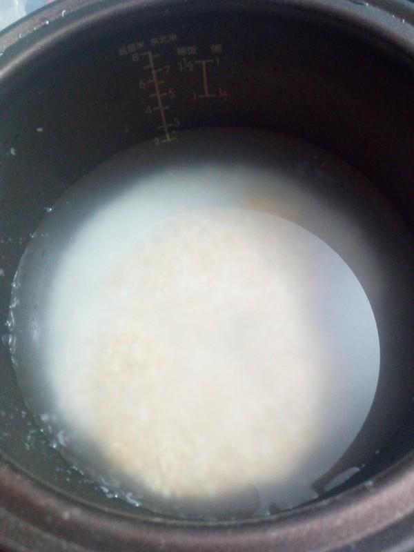 马上就周末了，周末这样吃，枸杞红枣燕麦粥—开启元气满满的一天