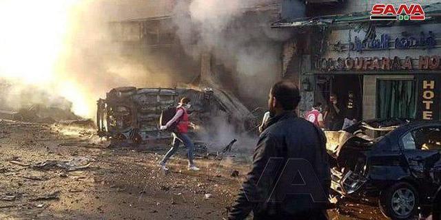 惨烈！叙利亚市中心发生连环爆炸，汽车烧焦77人死伤