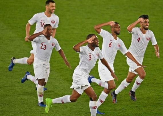 国足归化让亚洲归化大户担忧，卡塔尔：这是国家队吗？球迷反驳