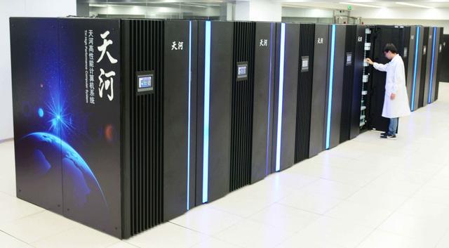 已将欧美日甩在身后，又一国产超级计算机问世，速度之快超乎想象