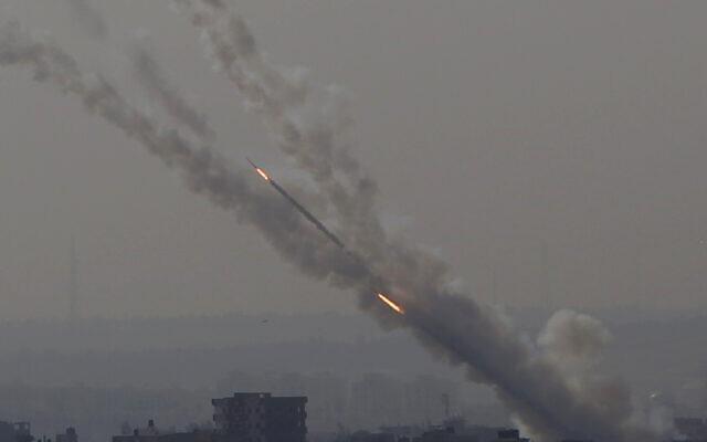 以色列遭190枚火箭弹轰炸！时间长达18小时，数百万人惶恐不安