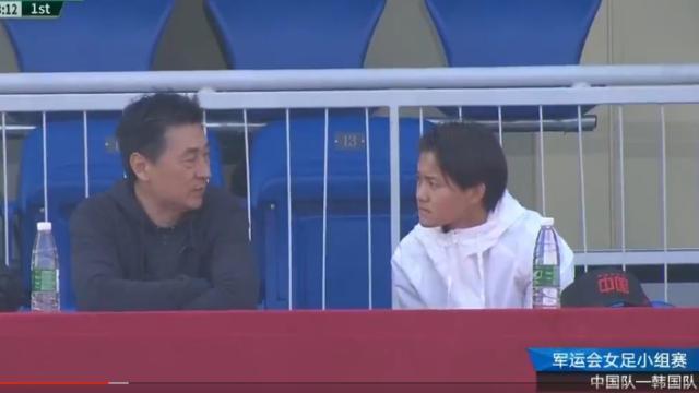 王霜大爆发！中国女足连克劲旅夺冠，贾秀全：对世界杯追悔不已！