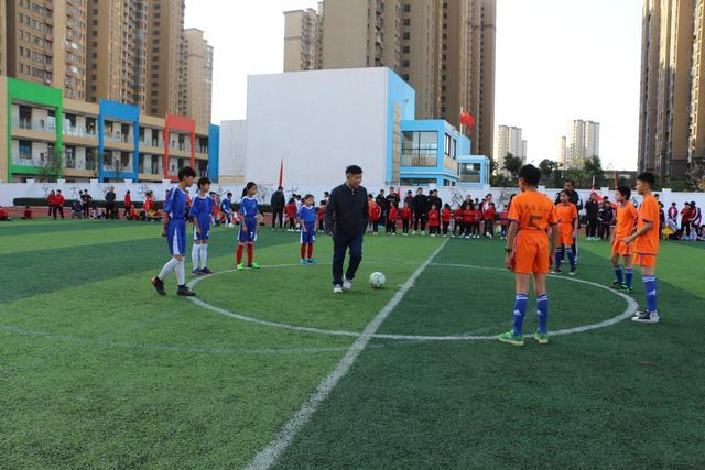 2019阜南第二届中小学生足球联赛小学混合组城区选拔赛开幕式举行