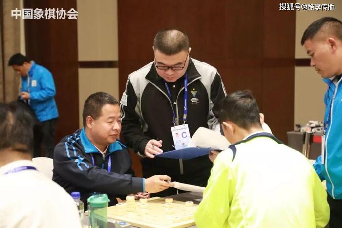 【组图】衢江象棋赛区：每日15000步 从衢州到杭州！