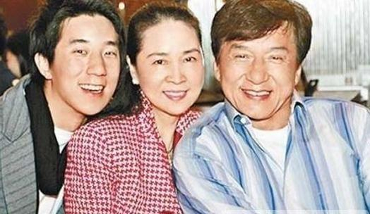 揭秘台湾影坛“二秦二林”生存现状，情感混乱纠缠