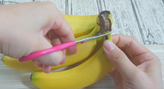 香蕉放久了容易腐烂发黑？教你几个保存香蕉的小技巧