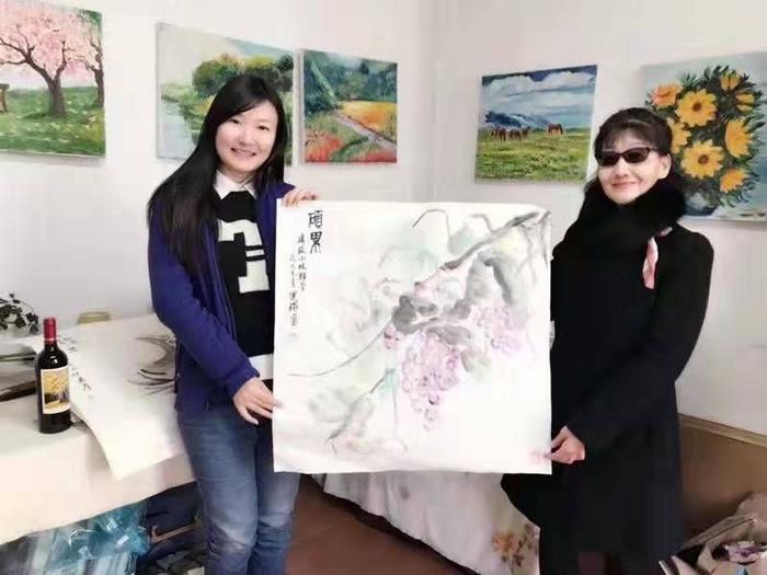 杭州有个七仙女油画家组合 师傅被称中国梵高 徒弟个个才貌双全