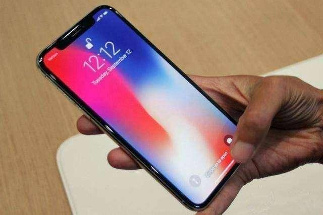 iPhone11与iPhone Xs怎么选？看完这些对比你就懂了！