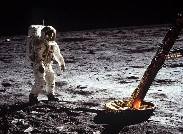 阿波罗11号登陆前，船员要求寻找“非凡物品”，跟我国传说有关