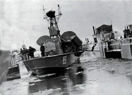 小艇干掉大舰！两艘蚊子级导弹艇，三发“冥河”击沉以色列驱逐舰