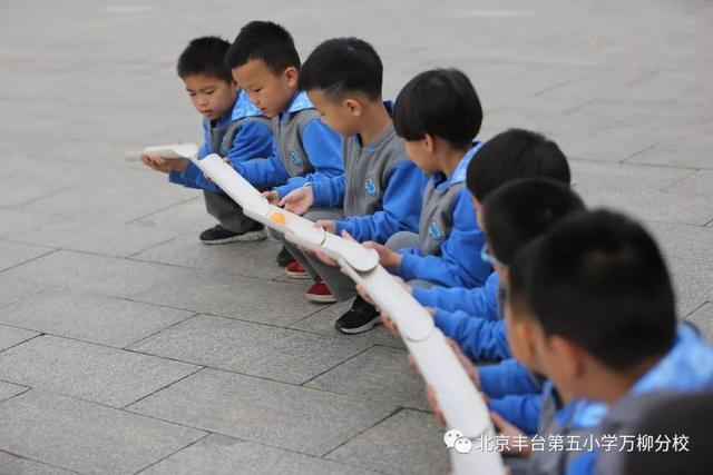 北京丰台第五小学万柳分校探索神奇的地质奥秘走进房山地质博物馆