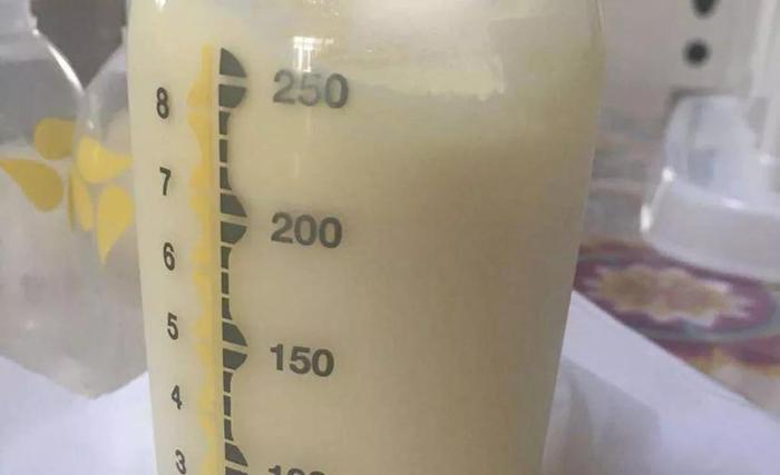 1-7天奶量标准，新生儿出生7天吃多少毫升奶粉合适？