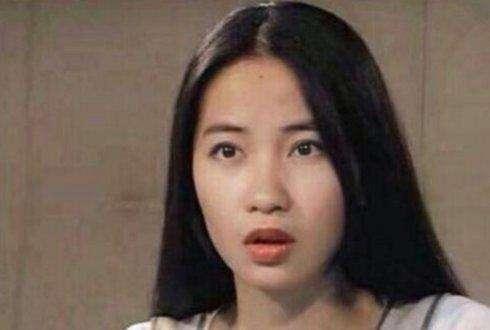 吴镇宇对她一见钟情，婚后17年不用做饭，她被宠到47岁依旧美丽