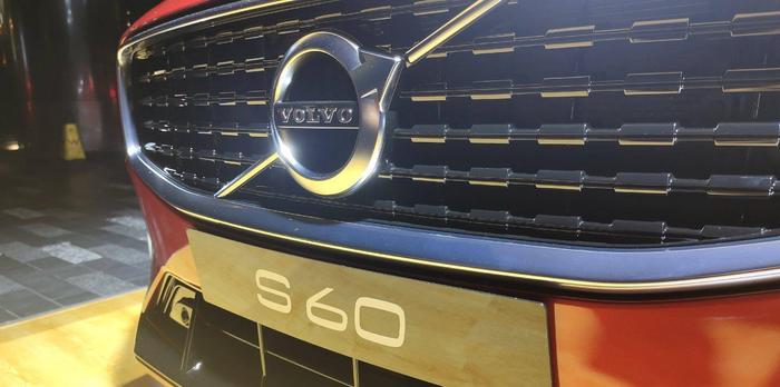 4种动力版本、全球统一轴距，沃尔沃全新国产S60预售27.8万元起