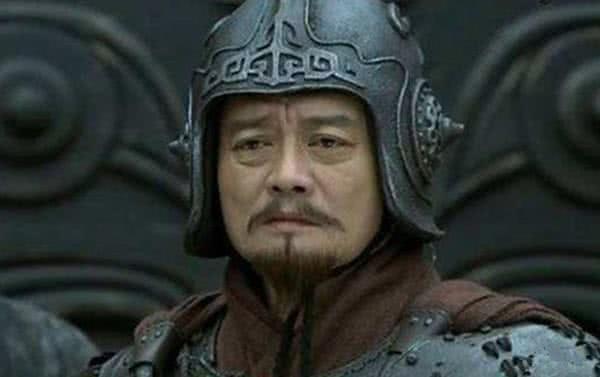 江东之战时，孙策遭遇一位强劲对手，调虎离山之计被此人一眼识破