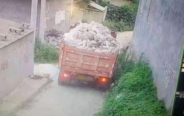 南阳市南召县黑恶势力被举报后更加猖獗，强拆村庄安全岗