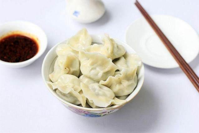 冬天我家就这吃饺子，壮阳又给肠胃大扫除，鲜美又多汁