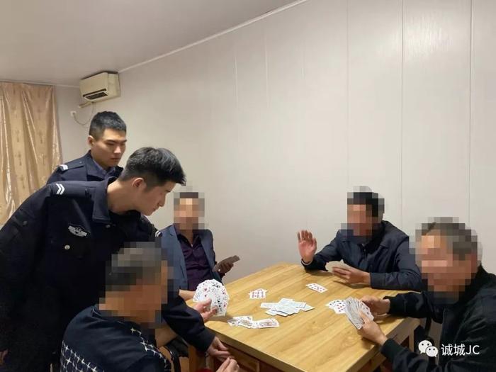 常州溧阳警方办理卖淫嫖娼治安案件10起，治安处罚17人