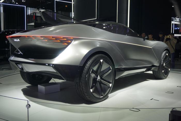 能让你预见新能源未来的车不多，起亚FUTURON算一个！