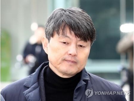 文在寅老部下受贿被捕 韩国检方搜查青瓦台带走相关资料